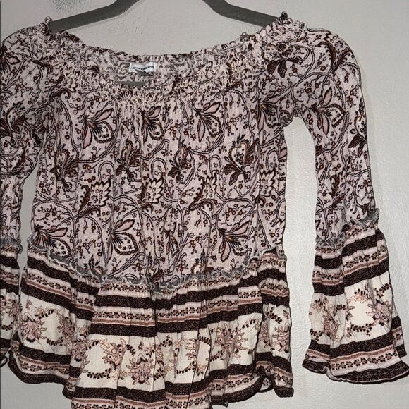 American Eagle Outfitters Brown and White Smocked Cropped Blouse - Picture 4 of 8